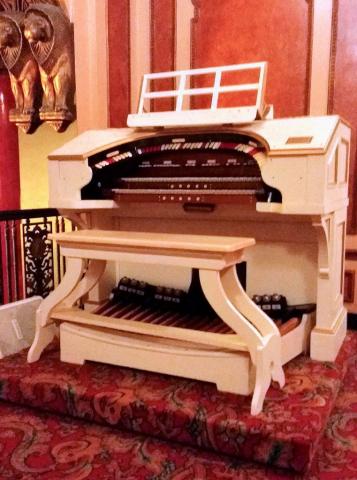 ATOS | 2/11 Wurlitzer - Fox Theatre Grand Lobby